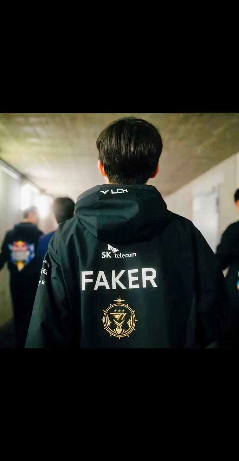LPL夏季赛W4D6：D组最后一战！ Ultra Prime 、 Weibo Gaming 、IG谁能登峰？