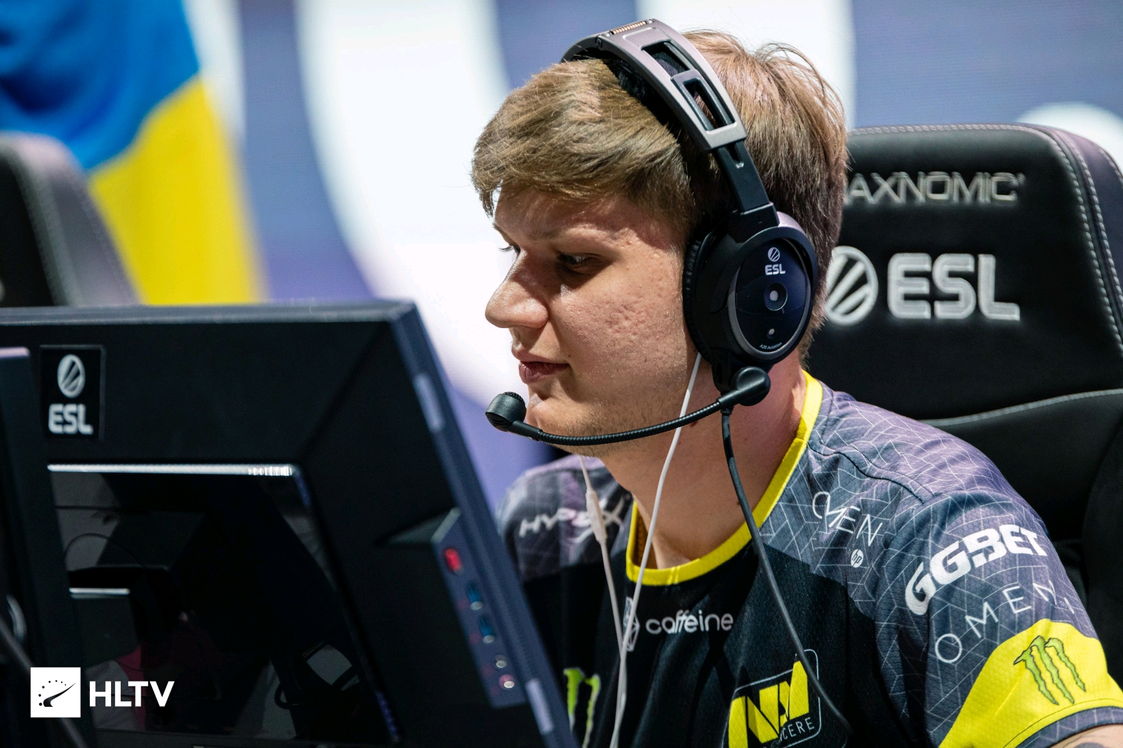 什么是“职业赌徒的家庭生活”？解析极高压力下的情感维系困境。（走进职业赌徒的家庭：极端压力下的情感维系难题）