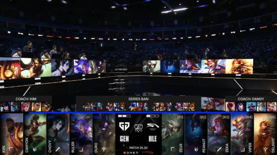 揭秘“大数法则”：赌场如何利用数学优势确保稳赚不赔？（赌场的数学底牌：大数法则如何让他们实现长期稳赢？）